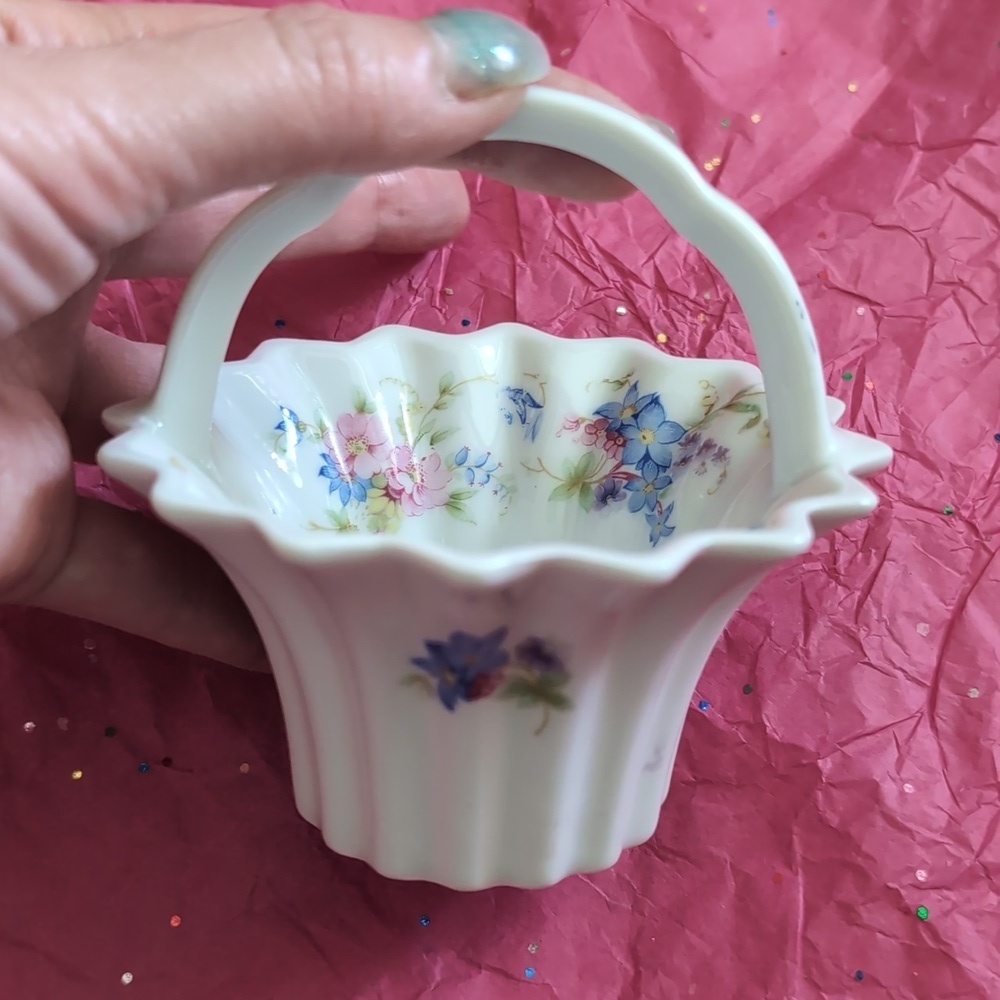 Thomas Bavaria Floral Ceramic Basket with Handle 1920